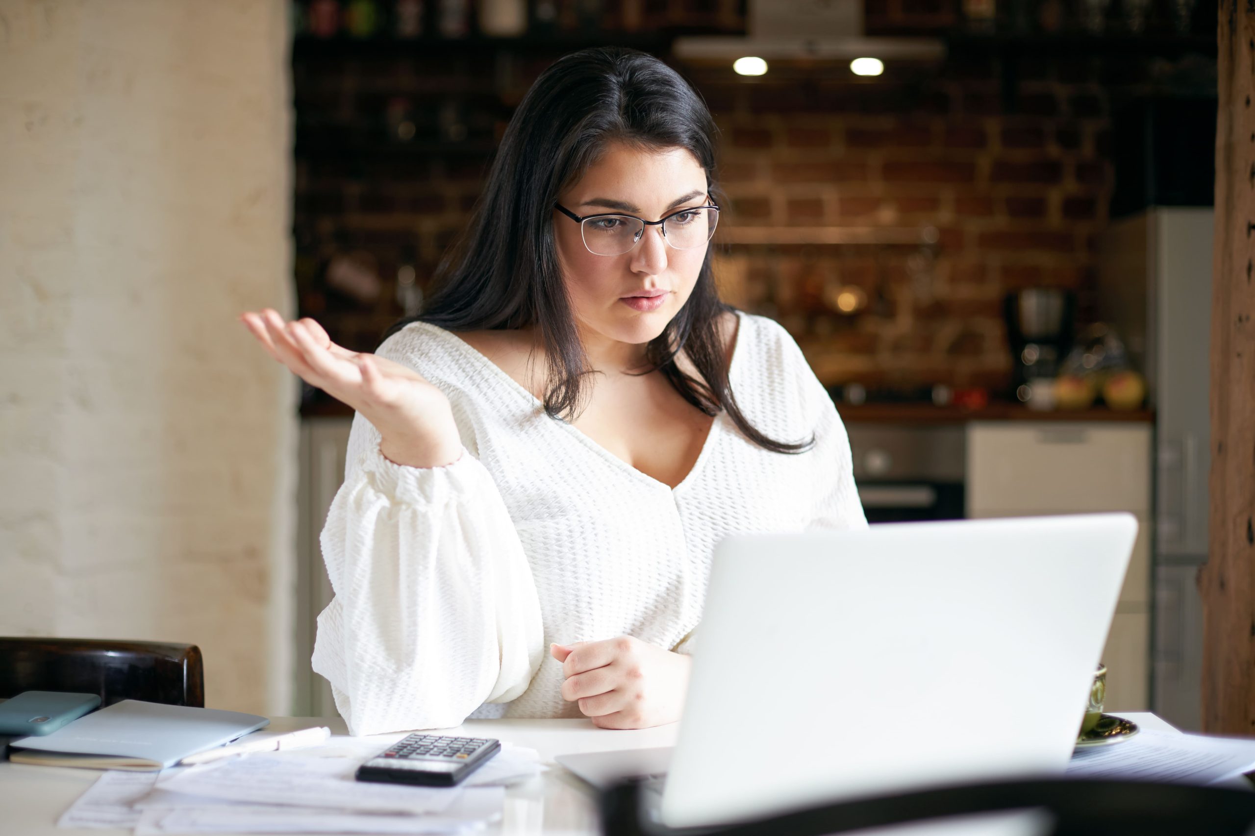 women frustrated over payroll